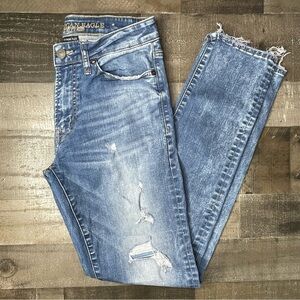 American Eagle Distressed Slim Jean 28x32